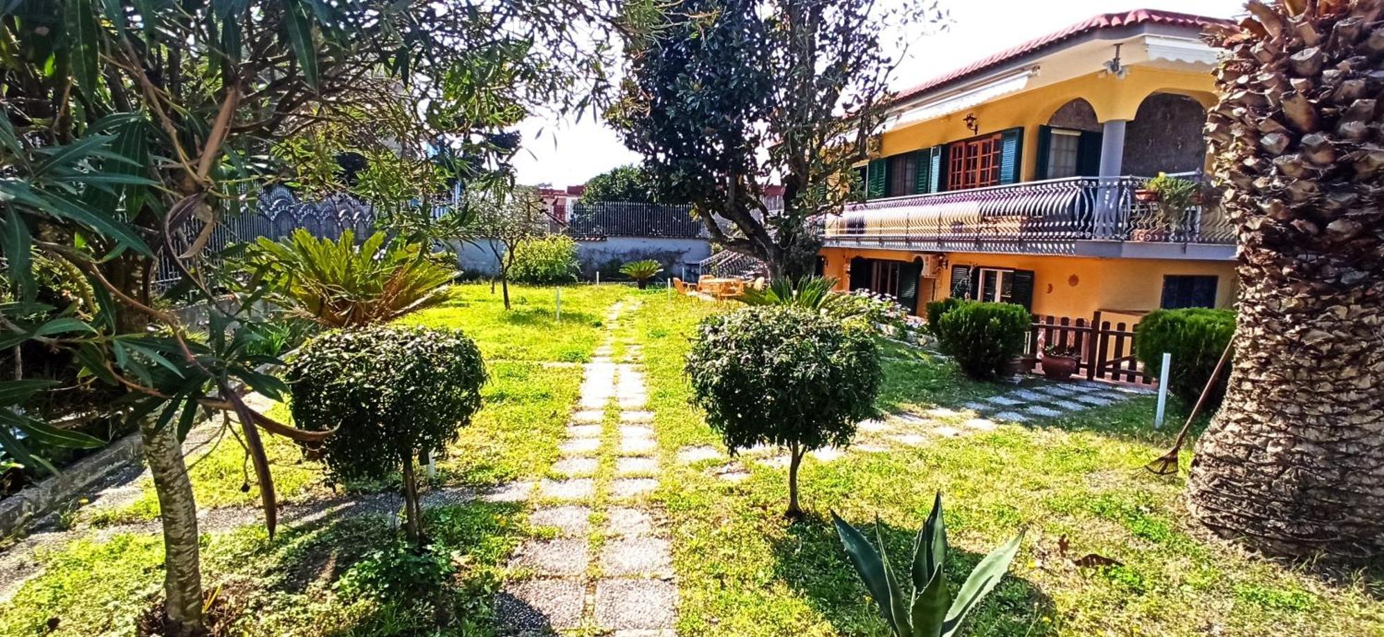 Appartement I Giardini Di Plinio - Elegante E Luminoso. à Boscoreale Extérieur photo